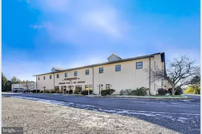 885 S Chiques Road, Manheim, PA 17545 - Photo 3