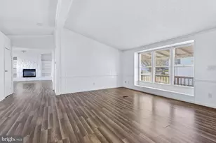 102 Arrowwood Ct, Lancaster, PA 17603 - Photo 5