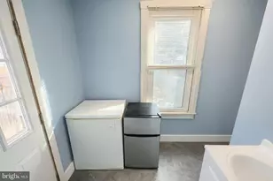 37 W Ferdinand St, Manheim, PA 17545 - Photo 19