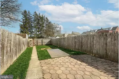 37 W Ferdinand Street, Manheim, PA 17545 - Photo 9