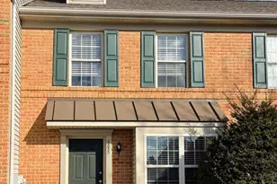 1853 Shady Oak Dr, Mount Joy, PA 17552 - Photo 3