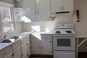 252 W State St, Quarryville, PA 17566 - Photo 1