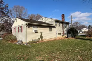 146 Mallard Ave, Willow Street, PA 17584 - Photo 3