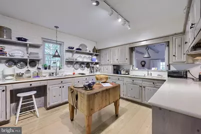 81 S Linden Street, Manheim, PA 17545 - Photo 5