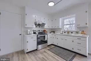 5421 Rainbow Dr, East Petersburg, PA 17520 - Photo 15