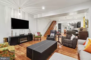 24 E Orange St, Lititz, PA 17543 - Photo 5