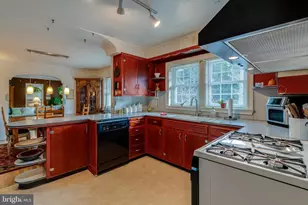 141 E Lincoln Ave, Lititz, PA 17543 - Photo 13