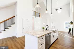 220 Parkside Pl, Lancaster, PA 17602 - Photo 11