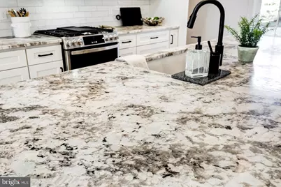 220 Parkside Place #LOT 26, Lancaster, PA 17602 - Photo 9