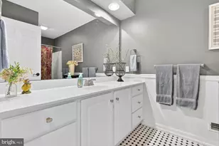 1098 Stillwood Cir, Lititz, PA 17543 - Photo 29