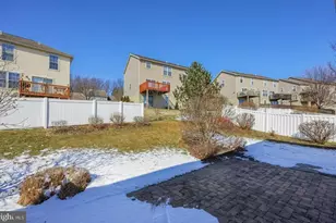 53 Hawk Ln, Ephrata, PA 17522 - Photo 3