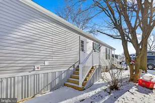 757 Nancy Ln, Lancaster, PA 17601 - Photo 5