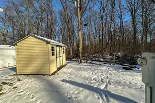 760 Azalea Ln, Gap, PA 17527 - Photo 11