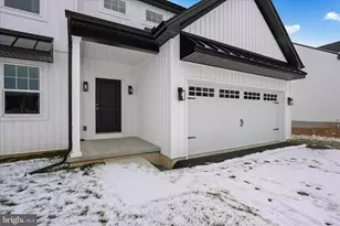 229 Pilgrim Dr, Lancaster, PA 17603 - Photo 5