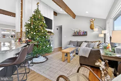 323 Edgemont Drive, Willow Street, PA 17584 - Photo 7