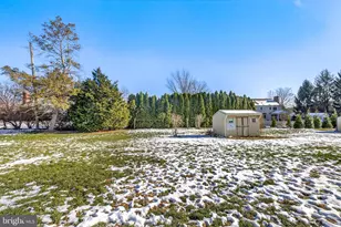 323 Edgemont Dr, Willow Street, PA 17584 - Photo 35