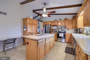 281 Robin Dale Dr, Leola, PA 17540 - Photo 13