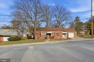 124 Spruce St, Ephrata, PA 17522 - Photo 3