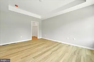 227 Pilgrim Dr, Lancaster, PA 17603 - Photo 13