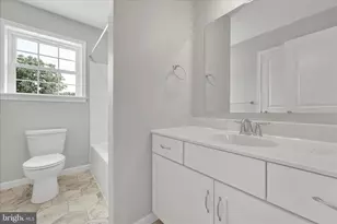 227 Pilgrim Dr, Lancaster, PA 17603 - Photo 17