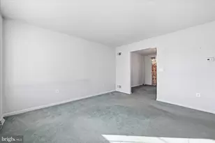 1828 Crooked Oak Dr, Lancaster, PA 17601 - Photo 11