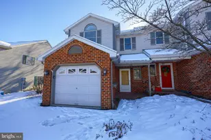 110 Pepperton Ct, Lititz, PA 17543 - Photo 1