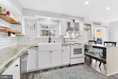 1921 Saint Regis Lane, Lancaster, PA 17603 - Photo 3