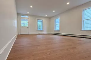 964 W Main St, New Holland, PA 17557 - Photo 5