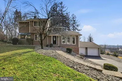 1016 Woodridge Boulevard, Lancaster, PA 17601 - Photo 3