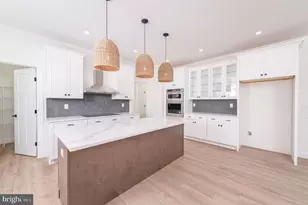 2328 Rockvale Rd, Lancaster, PA 17602 - Photo 13