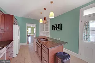 20 W Fulton St, Ephrata, PA 17522 - Photo 17