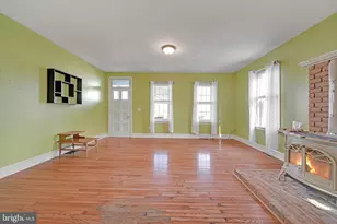 20 W Fulton St, Ephrata, PA 17522 - Photo 5