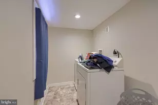 236 S 2nd St, Columbia, PA 17512 - Photo 15