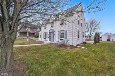 139 W Broad Street, New Holland, PA 17557 - Photo 3