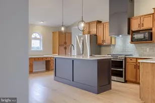 421 Longmeadow Rd, Lancaster, PA 17601 - Photo 9