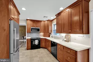 635 Jane Ave, Mount Joy, PA 17552 - Photo 13