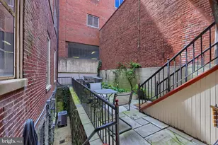 121 E King St, Lancaster, PA 17602 - Photo 7