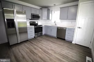 104 W Fulton St, Ephrata, PA 17522 - Photo 5