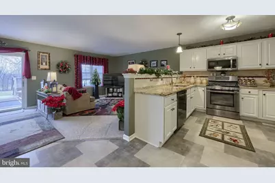 3435 Green Leaf Drive, Mount Joy, PA 17552 - Photo 3