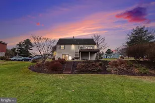 206 Joyce Dr, Lititz, PA 17543 - Photo 3