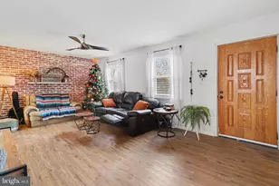 438 Larkspur Loop, Lancaster, PA 17602 - Photo 5