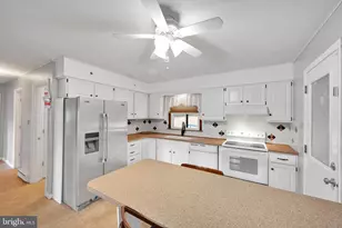 121 Pleasant View Dr, Lititz, PA 17543 - Photo 11