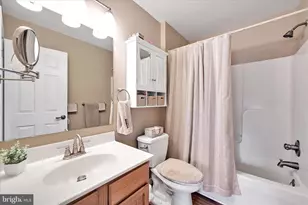 429 Indian Rock Cir, Elizabethtown, PA 17022 - Photo 23