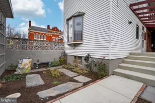 258 N 3rd St, Columbia, PA 17512 - Photo 37