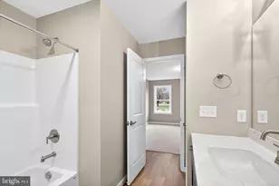 125 Hillard Field, Lancaster, PA 17603 - Photo 39