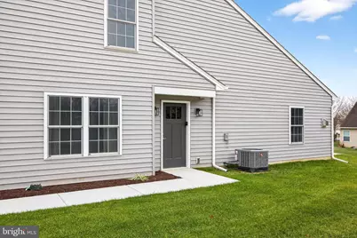 125 Hillard Field, Lancaster, PA 17603 - Photo 3