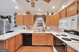 129 Glen Ct, Ephrata, PA 17522 - Photo 17