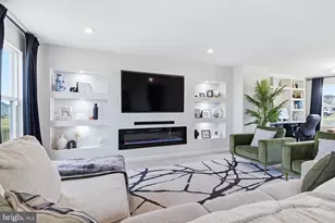 118 Equine Dr, Marietta, PA 17547 - Photo 3