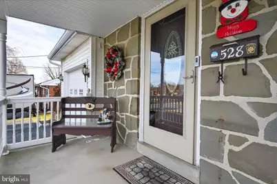 528 W Broad Street, New Holland, PA 17557 - Photo 5