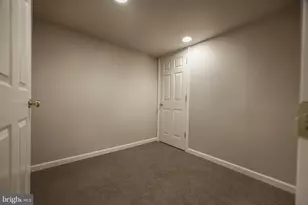 155 N Hazel St, Manheim, PA 17545 - Photo 19